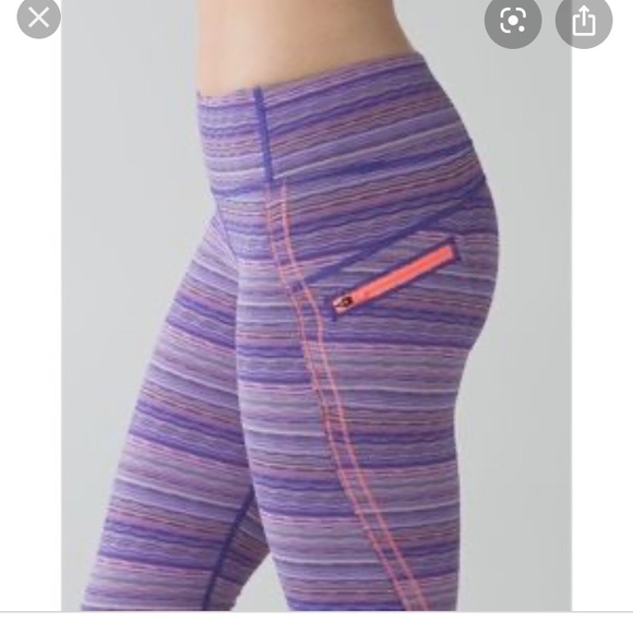 Lululemon Top Speed Crop - Picture 1 of 3